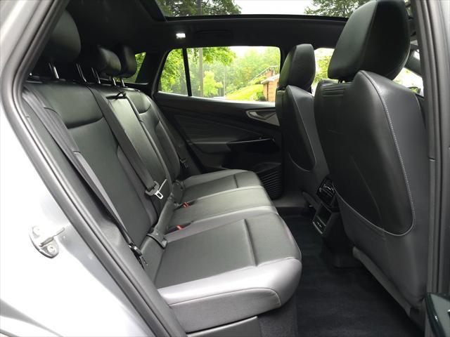 used 2023 Volkswagen ID.4 car, priced at $24,995