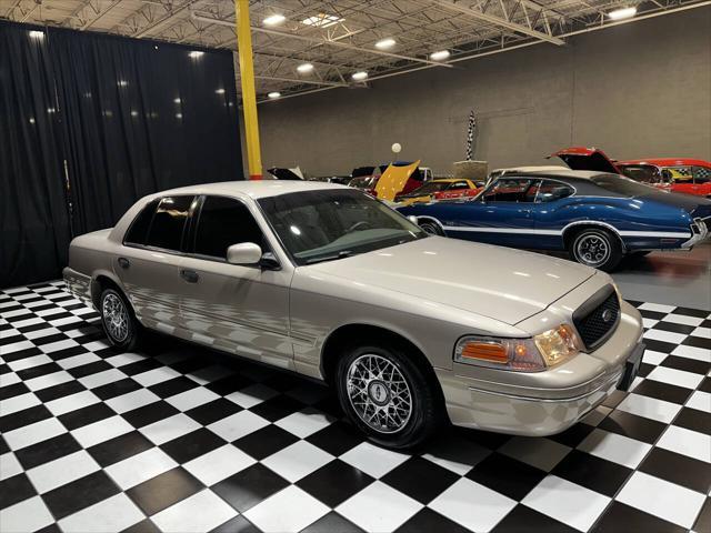 used 1998 Ford Crown Victoria car, priced at $12,994