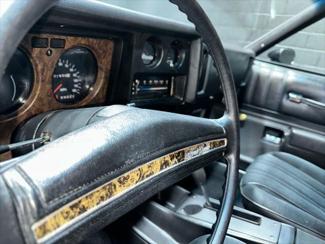 used 1975 Chevrolet Monte Carlo car, priced at $32,754