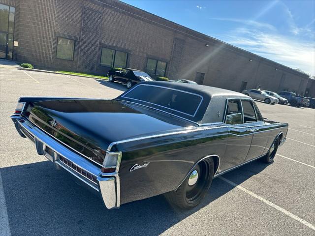 used 1969 Lincoln Continental car, priced at $39,994