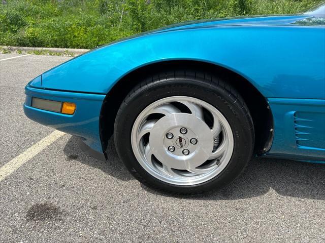 used 1996 Chevrolet Corvette car, priced at $12,995