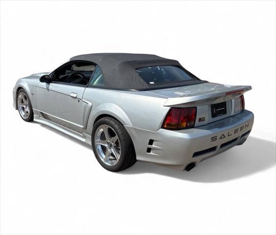 used 2001 Ford Mustang car