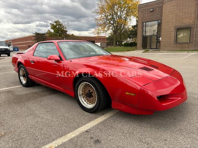 used 1992 Pontiac Firebird car, priced at $14,995