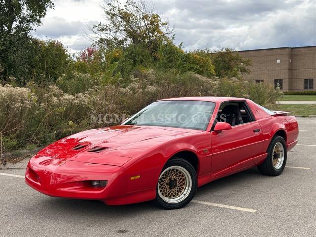 used 1992 Pontiac Firebird car, priced at $14,995