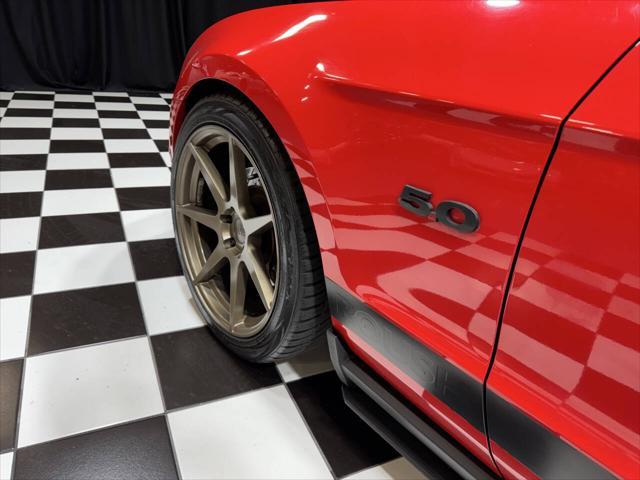 used 2011 Ford Mustang car