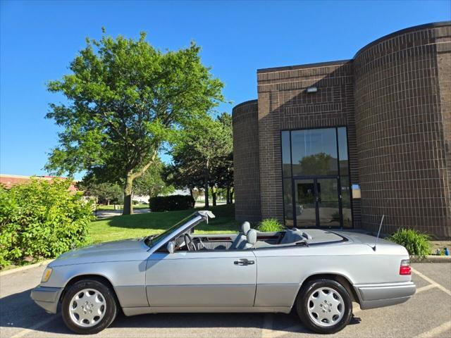 used 1994 Mercedes-Benz E-Class car, priced at $10,994