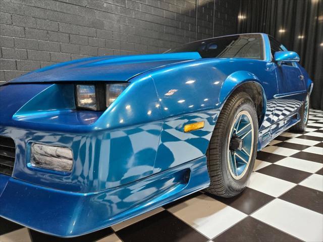 used 1992 Chevrolet Camaro car, priced at $13,994