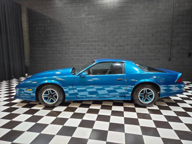 used 1992 Chevrolet Camaro car, priced at $13,994