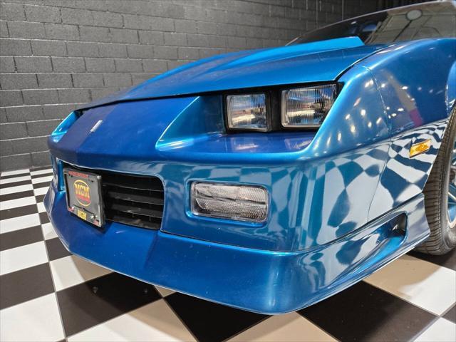 used 1992 Chevrolet Camaro car, priced at $13,994