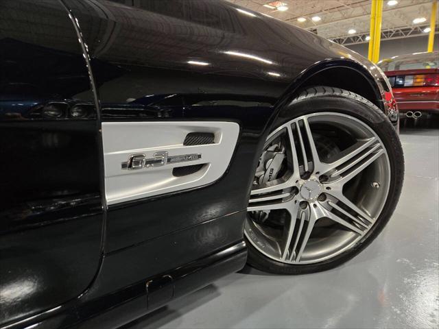 used 2009 Mercedes-Benz SL-Class car, priced at $24,994