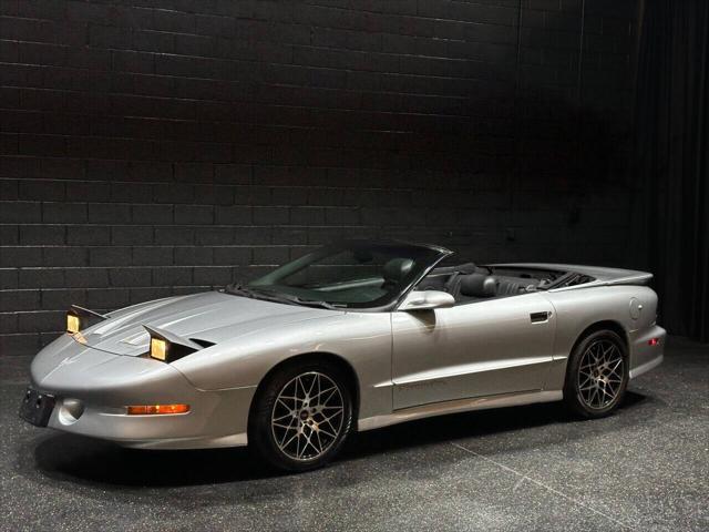 used 1995 Pontiac Firebird car, priced at $10,754