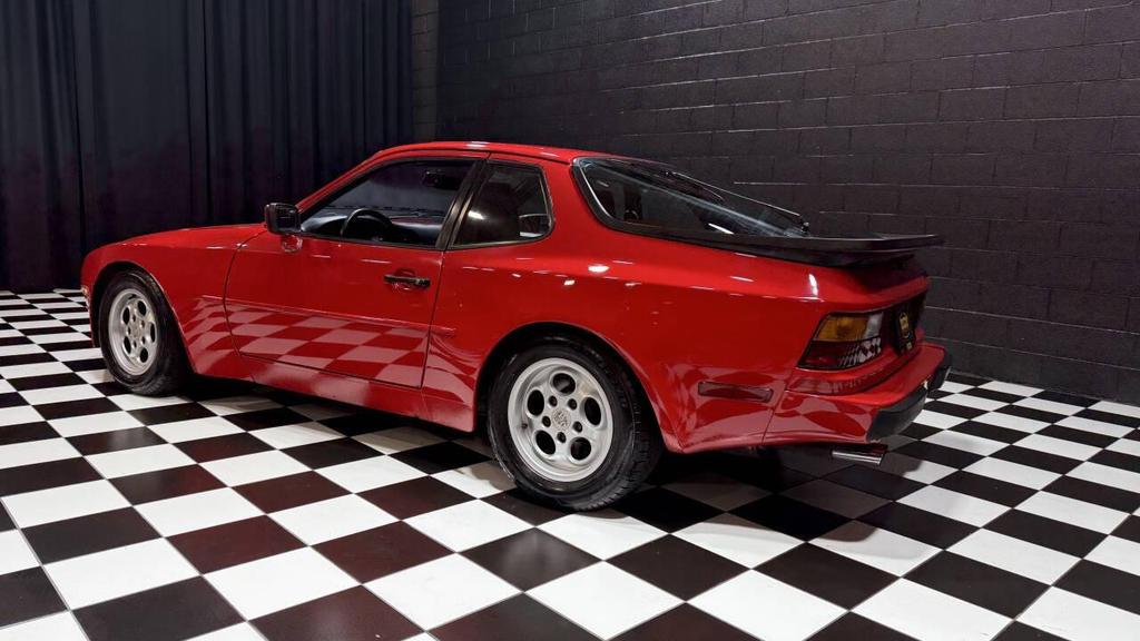 used 1986 Porsche 944 car, priced at $19,995