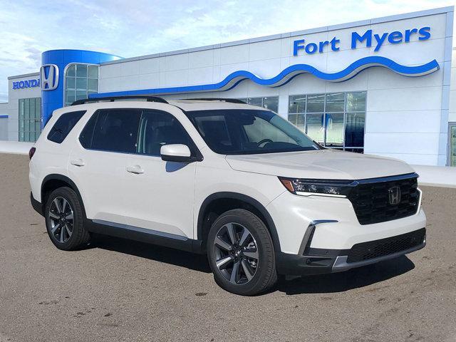 new 2025 Honda Pilot car, priced at $46,969