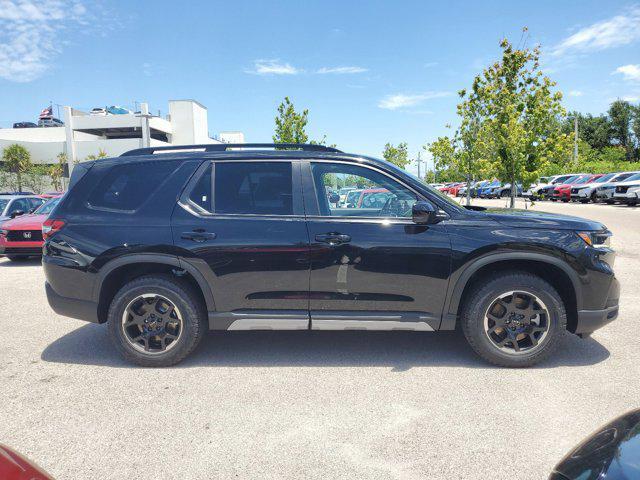 new 2025 Honda Pilot car, priced at $52,214