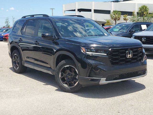 new 2025 Honda Pilot car, priced at $52,214