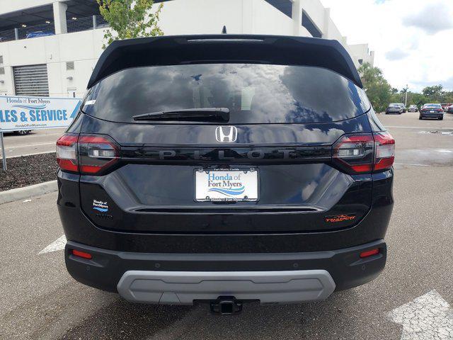 new 2025 Honda Pilot car, priced at $49,779