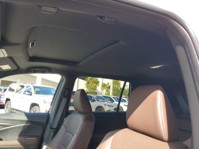 used 2024 Honda Passport car, priced at $33,591