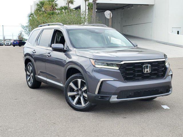 new 2025 Honda Pilot car, priced at $48,339