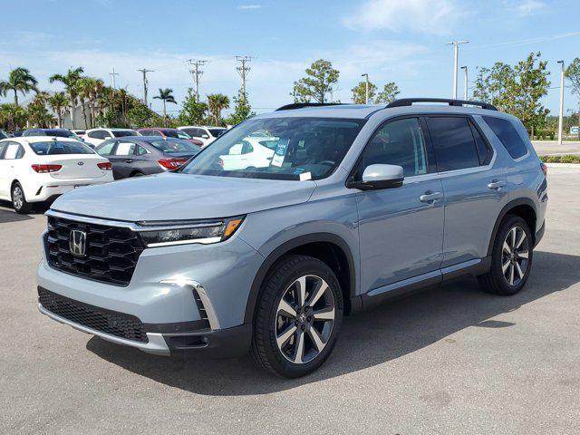 new 2025 Honda Pilot car, priced at $48,664