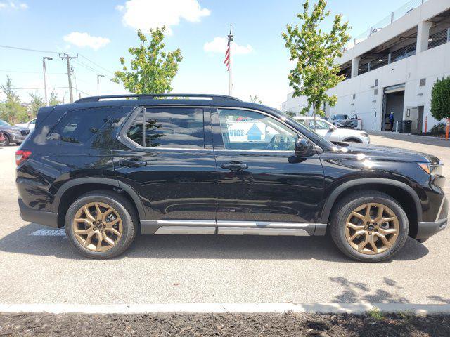 new 2024 Honda Pilot car, priced at $50,675