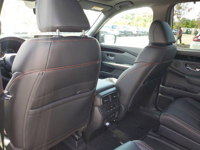 used 2025 Honda Pilot car, priced at $49,956