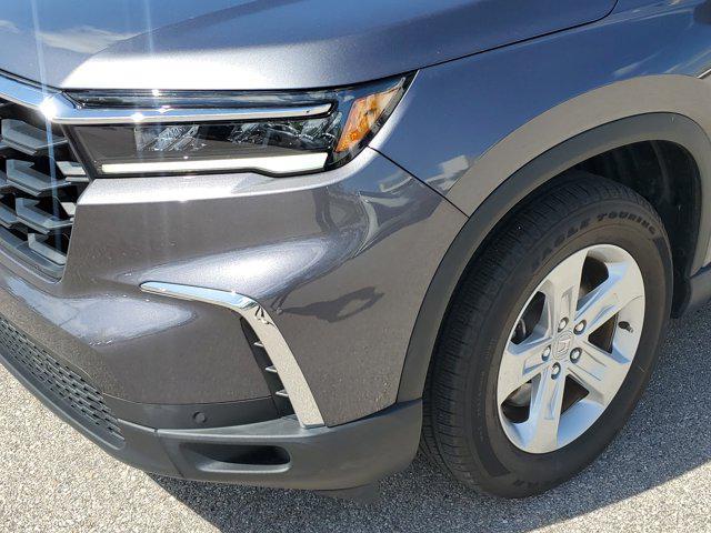 used 2023 Honda Pilot car, priced at $30,950