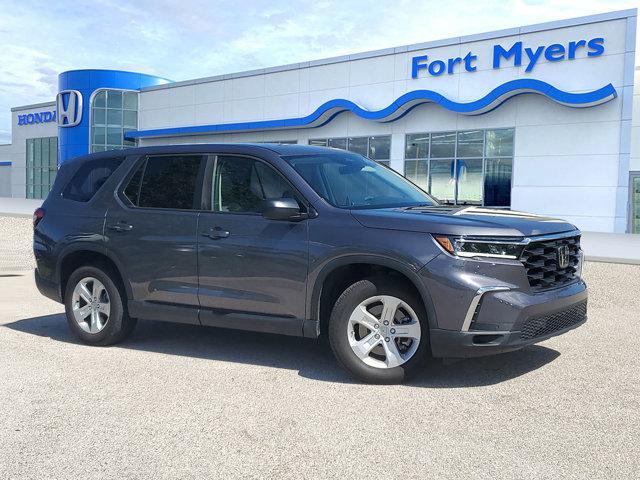 used 2023 Honda Pilot car, priced at $30,950