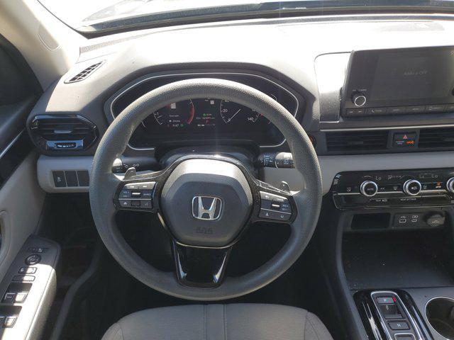 used 2023 Honda Pilot car, priced at $30,950
