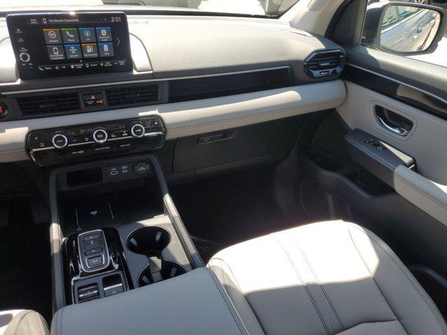 new 2025 Honda Pilot car, priced at $45,405