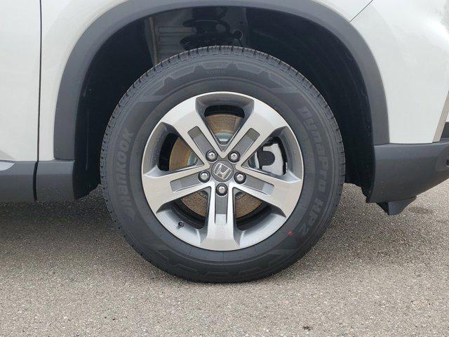 new 2025 Honda Pilot car, priced at $45,405