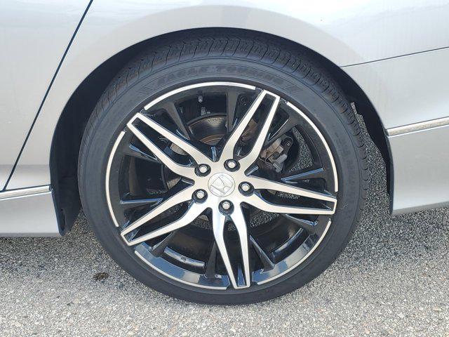 used 2022 Honda Accord Hybrid car, priced at $24,990