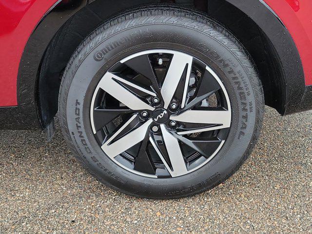 used 2023 Kia Sorento car, priced at $26,450