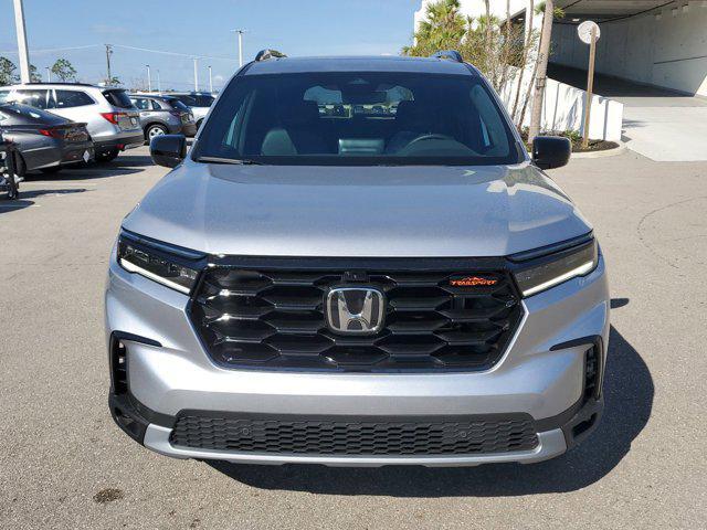 new 2025 Honda Pilot car, priced at $49,779