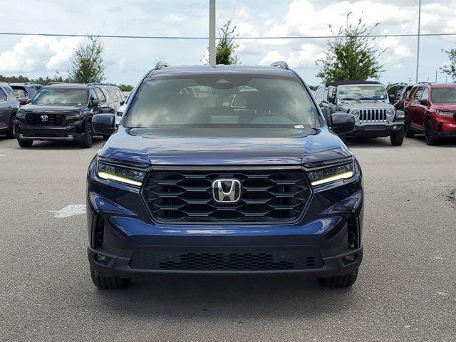 new 2025 Honda Pilot car, priced at $41,025