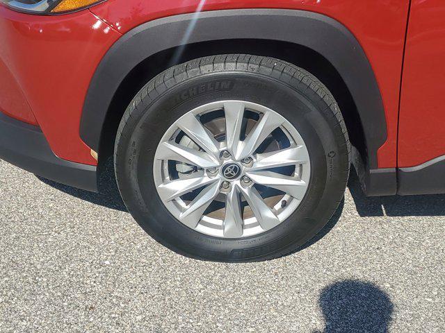 used 2023 Toyota Corolla Cross car, priced at $22,121