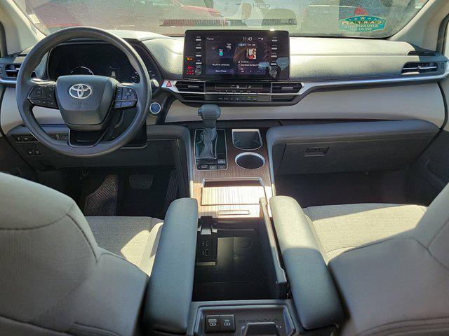 used 2024 Toyota Sienna car
