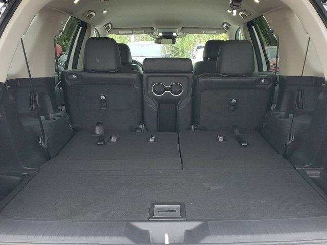 new 2025 Honda Pilot car, priced at $43,676