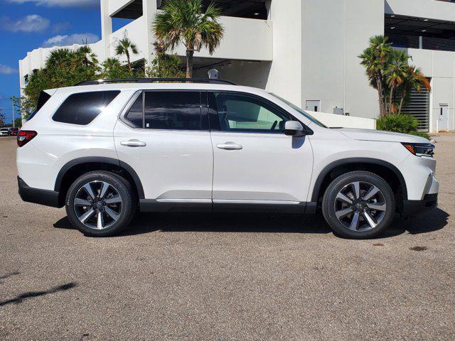 new 2025 Honda Pilot car, priced at $50,421