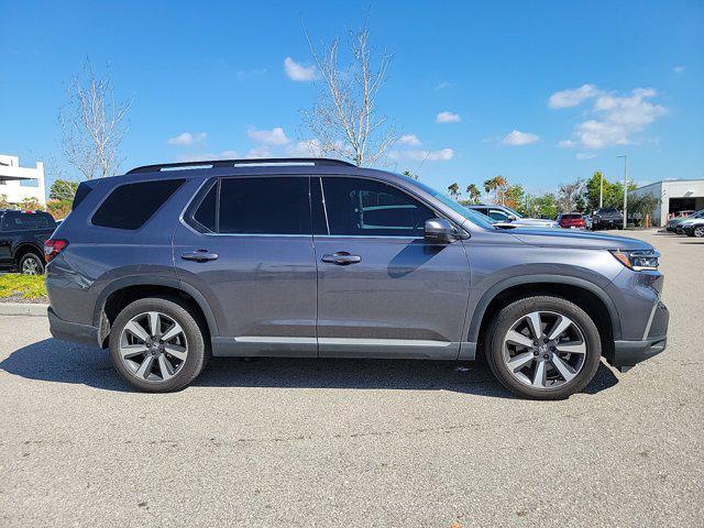 used 2023 Honda Pilot car, priced at $42,950