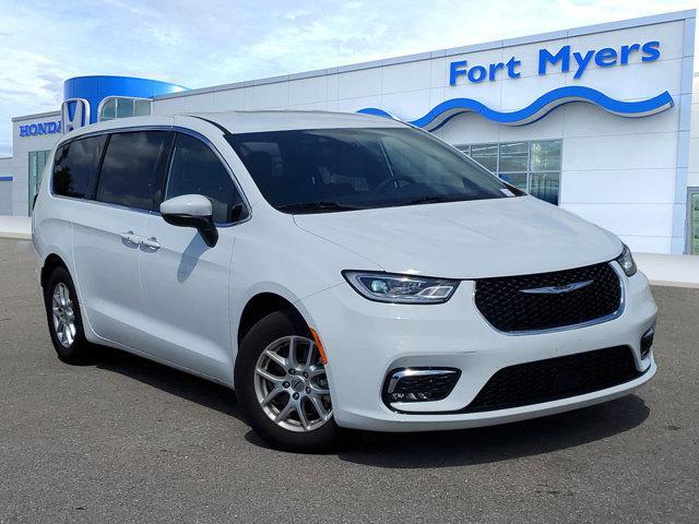 used 2023 Chrysler Pacifica car, priced at $27,465