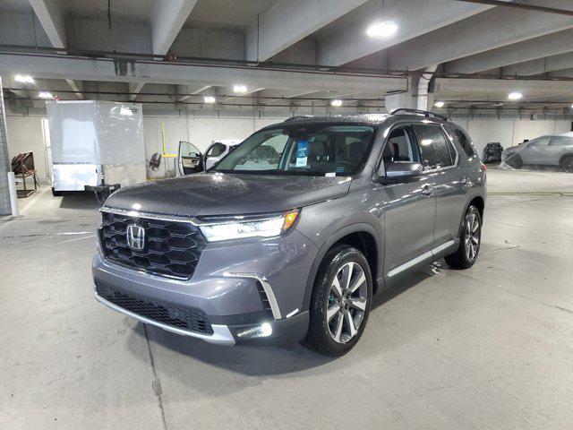 new 2025 Honda Pilot car, priced at $53,092