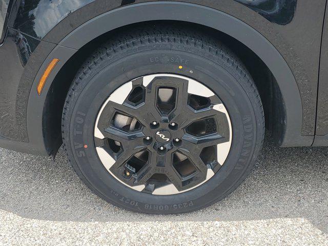 used 2024 Kia Sorento car, priced at $25,888