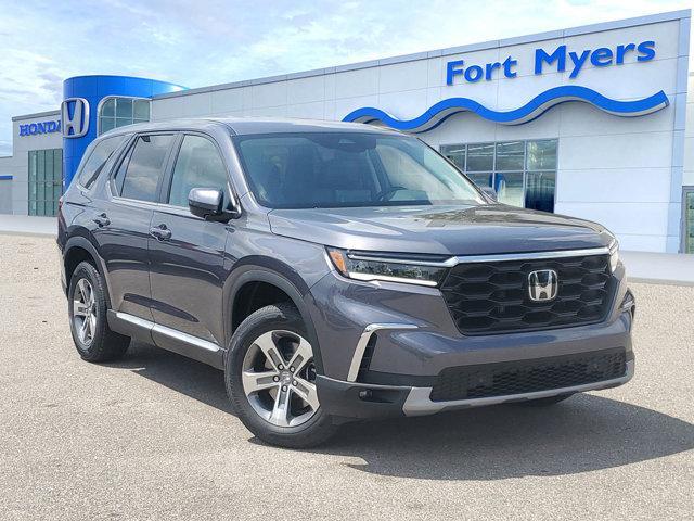 new 2025 Honda Pilot car, priced at $42,817