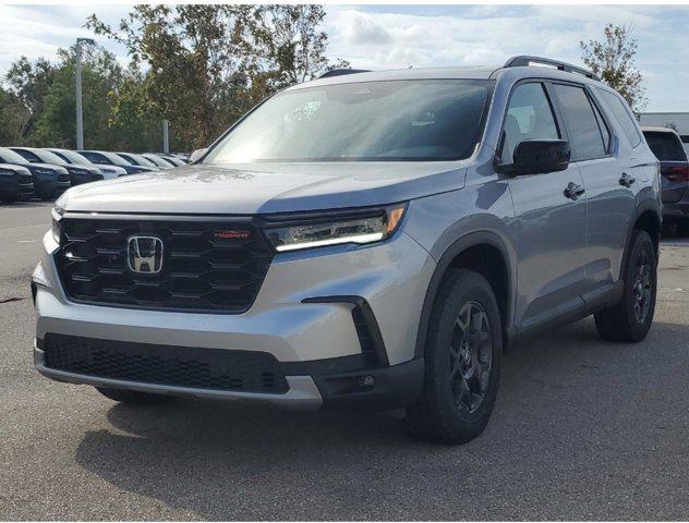 new 2025 Honda Pilot car, priced at $49,779