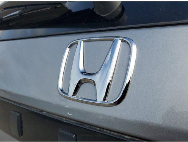 new 2025 Honda Pilot car, priced at $49,779