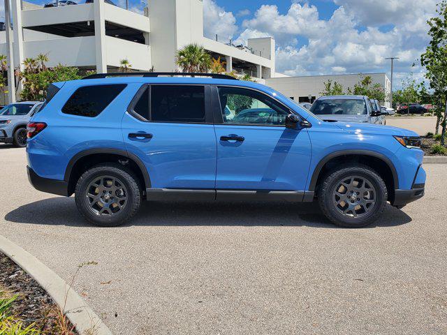 new 2025 Honda Pilot car, priced at $51,350