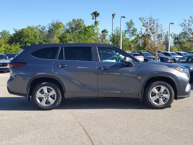 used 2024 Toyota Highlander car, priced at $39,750