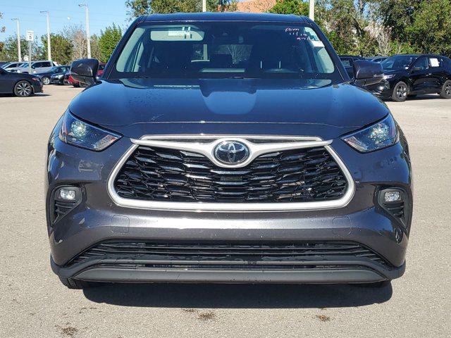 used 2024 Toyota Highlander car, priced at $39,750