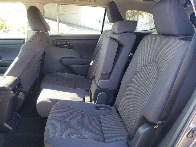 used 2024 Toyota Highlander car, priced at $39,750