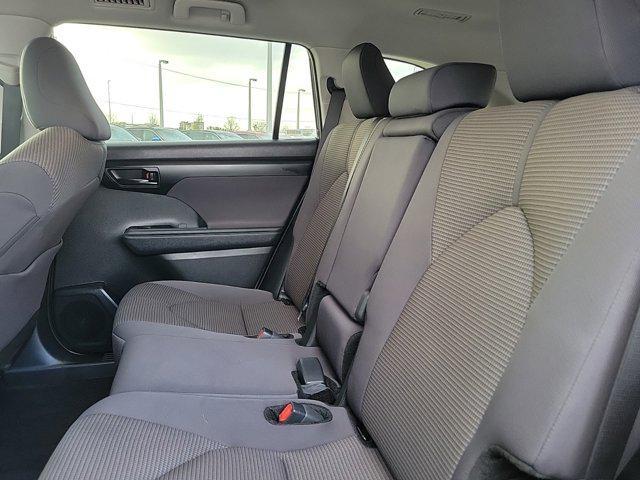 used 2024 Toyota Highlander car, priced at $34,750